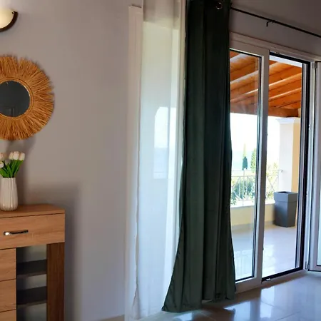 Appartement Tsaki Seaview