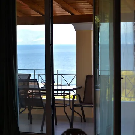 Tsaki Seaview